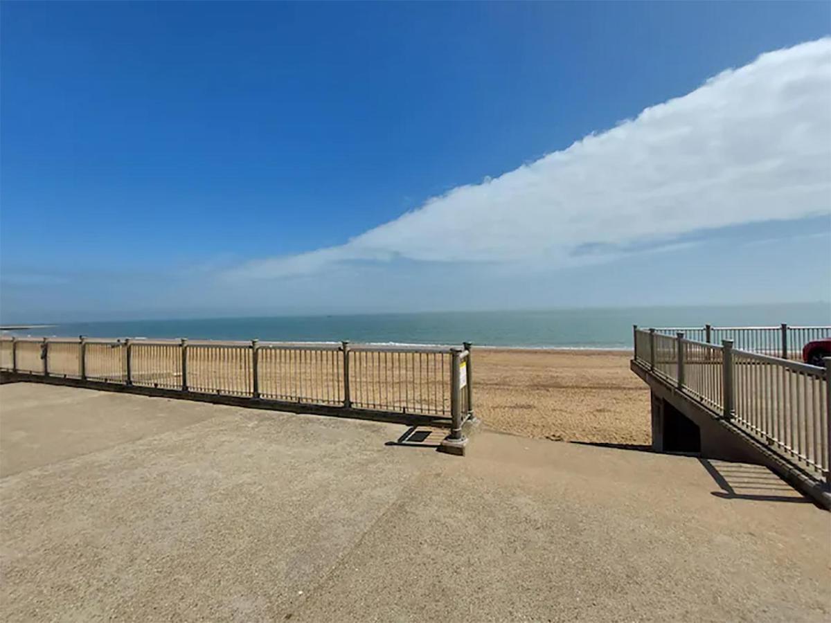 Sohot Stays Royal Sands Seaview Apt Free Parking Sleeps 4 Ramsgate Exterior foto